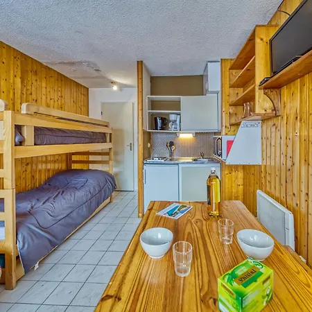 Asters 18 Batiment C1 By Interhome Apartment