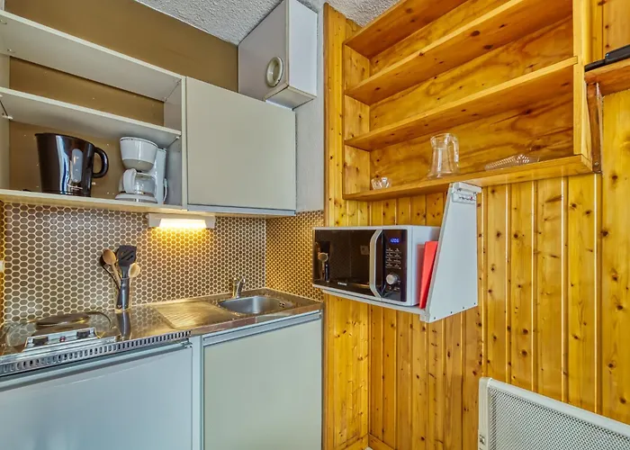 Asters 18 Batiment C1 By Interhome סן-מרטין-דה-בלוויל